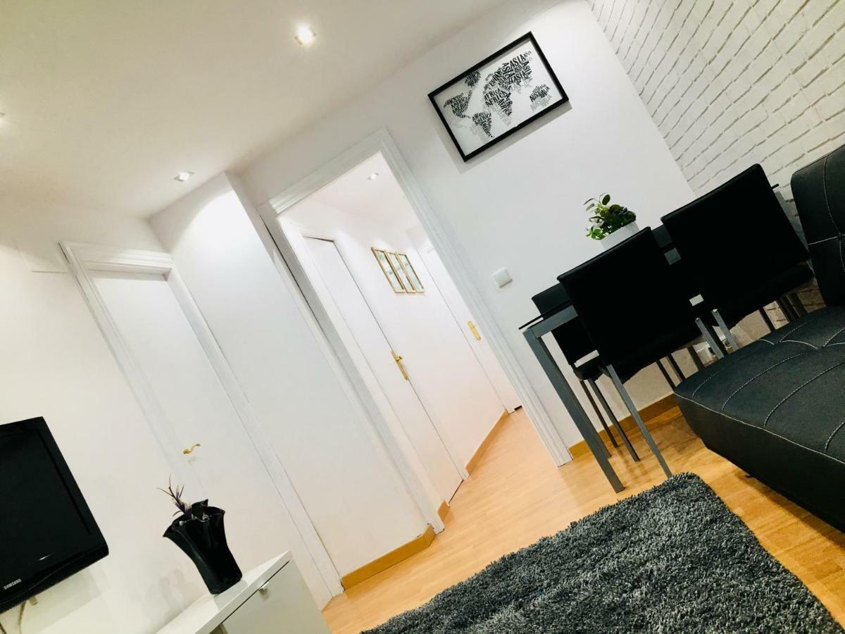 Apartamento Good Vibes Apartment Сарагоса Екстериор снимка