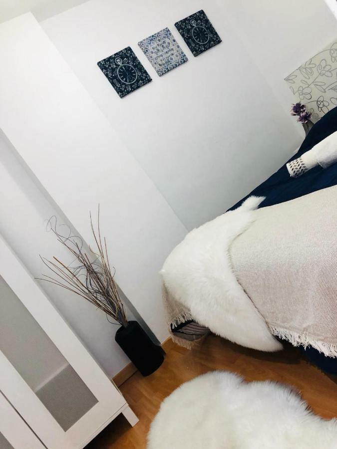 Apartamento Good Vibes Apartment Сарагоса Екстериор снимка
