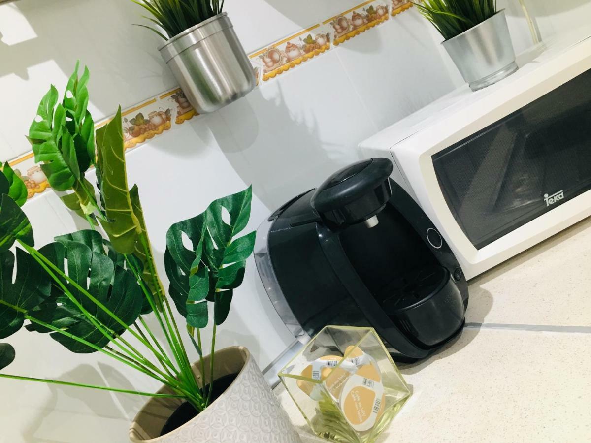 Apartamento Good Vibes Apartment Сарагоса Екстериор снимка