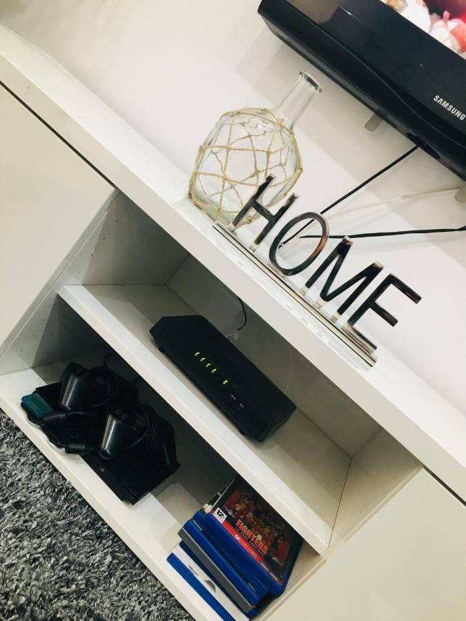 Apartamento Good Vibes Apartment Сарагоса Екстериор снимка